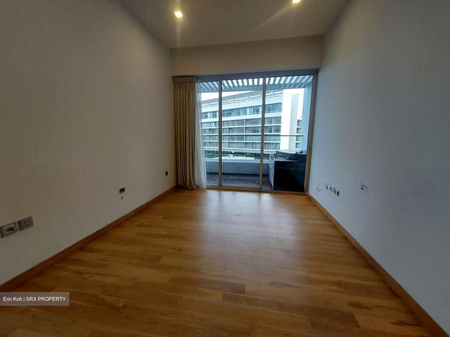 The Peak @ Cairnhill II (D9), Apartment #623103421